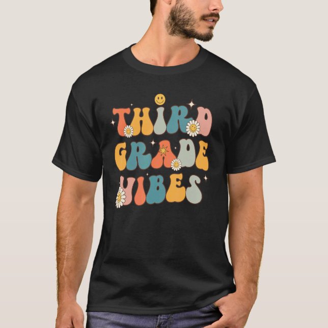 Third Grade Vibes  3rd Grade Team Retro 1st Day of T Shirt (Framsida)