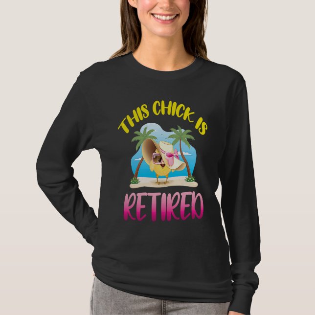This Chick is Retired  1 T Shirt (Framsida)