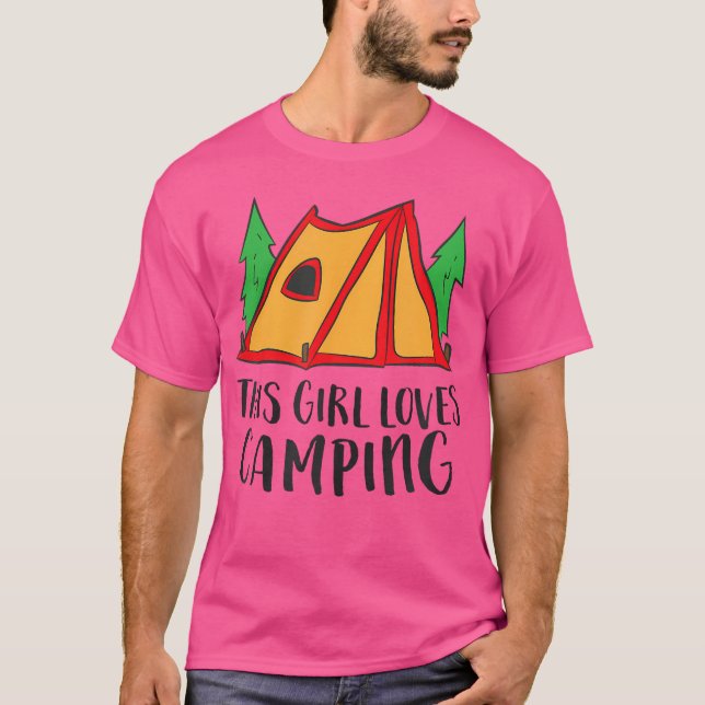 This Girl Loves Camping Funny Tent Camping Girl T Shirt (Framsida)