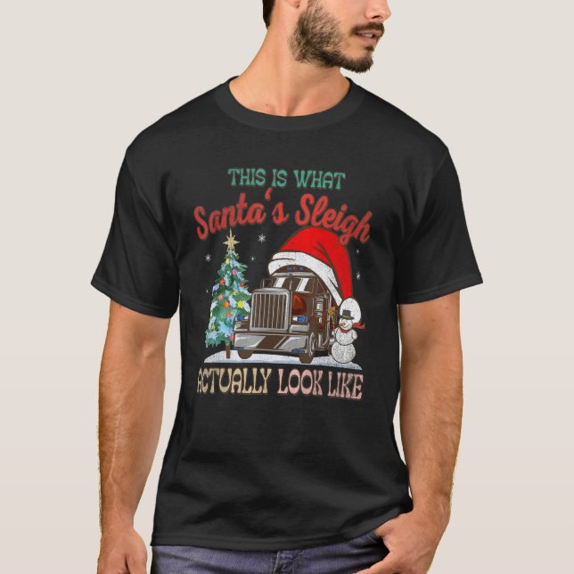 This Is What My Santa's Sleigh Firefighter Truck C T Shirt (Framsida)
