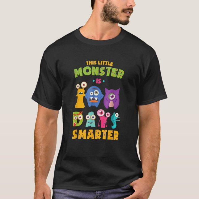 This Little Monster is 100 Days Smarter School Kid T Shirt (Framsida)