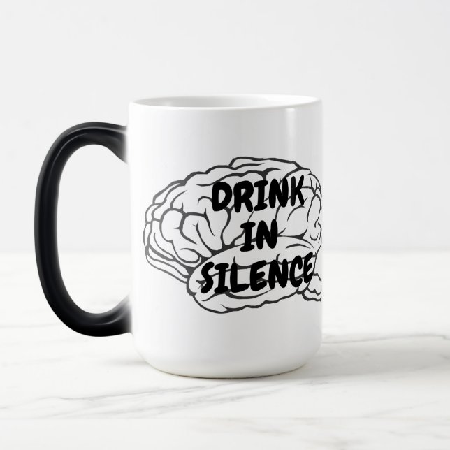This mug is an advertisement for inner peace. magisk mugg (Vänster)