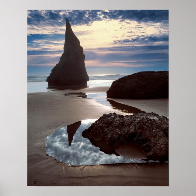 Thorn-Shaped seastack | Ansikte Sten Wayside, ELLE Poster (Framsidan)