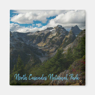 Thornton Sjöar View, North Cascades National Park Magnet