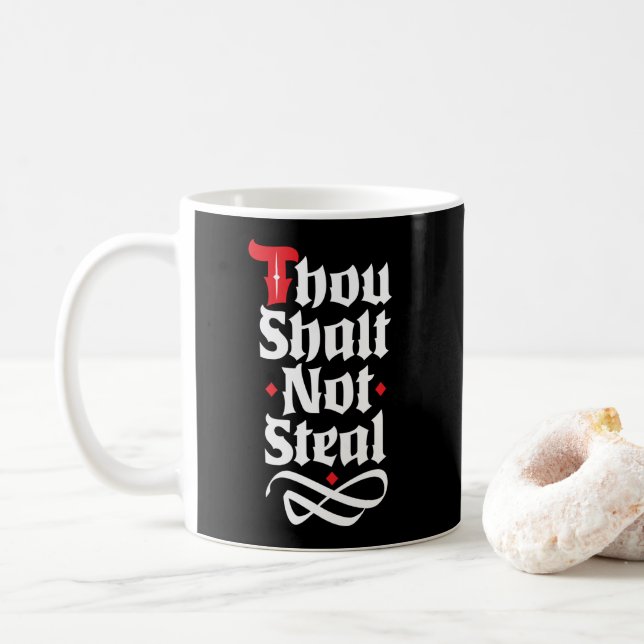 Thou Shalt Not Steal Funny Christian Protection Kaffemugg (Med munk)