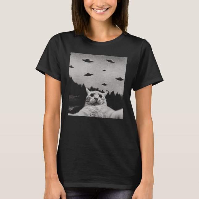 ThreadWeird Alien Cat UFO T-Shirt - Klassiskt pass (Framsida)