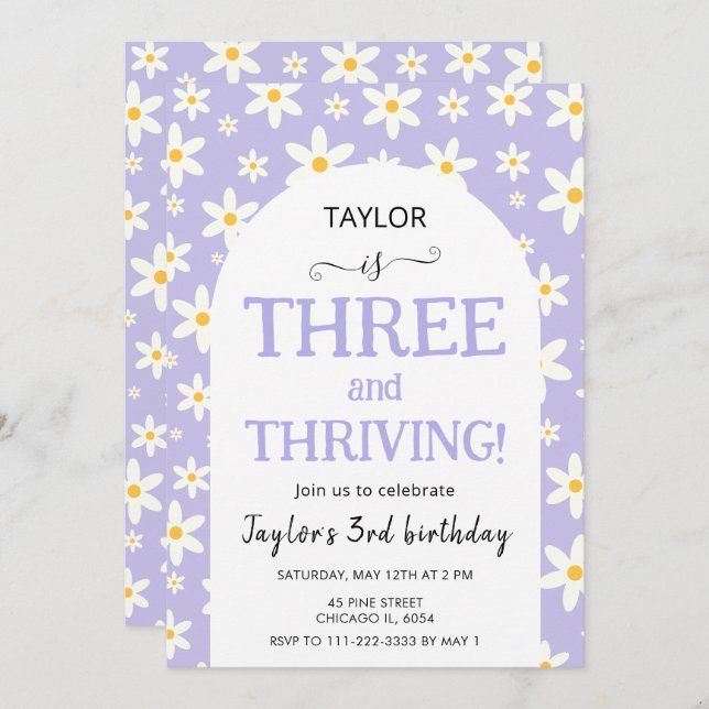 THREE and Thriving Purple Daisy 3rd Birthday Inbjudningar (Fram/baksida)