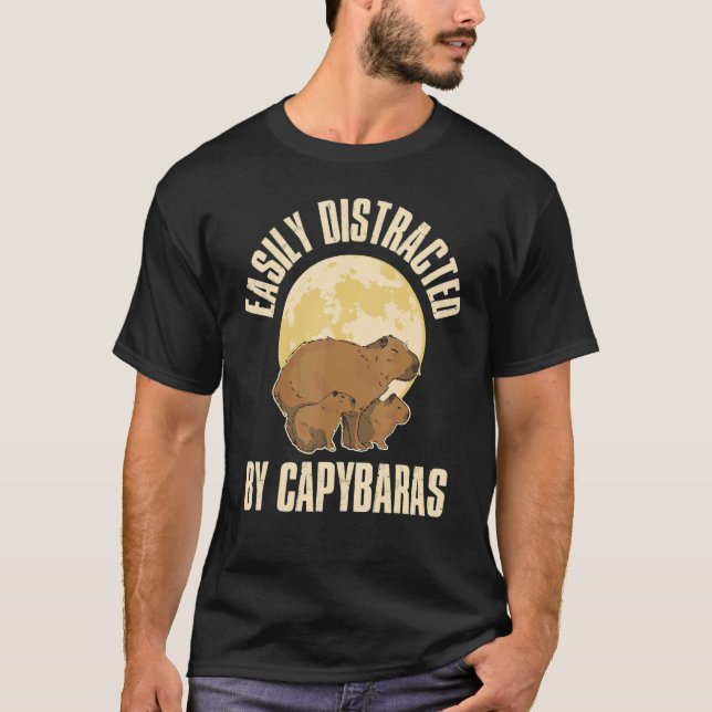 Three Capybara Moon T Shirt (Framsida)