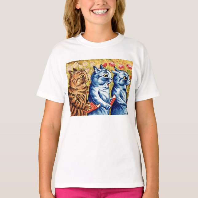 Three cats singing by Louis Wain  T Shirt (Framsida)