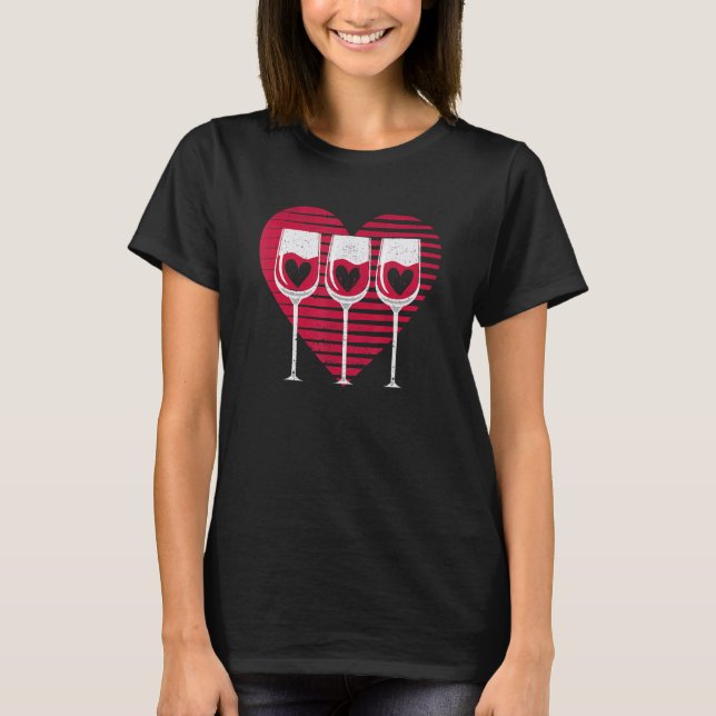 Three Glasses Wine  Heart  Couples Valentine's Day T Shirt (Framsida)