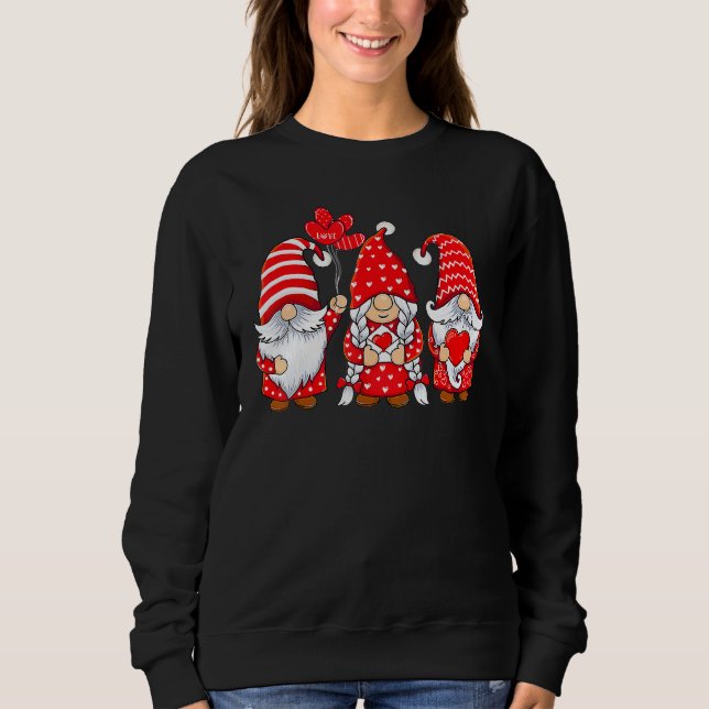 Three Gnomes Holding Hearts Cute Valentines Day Gi T Shirt (Framsida)