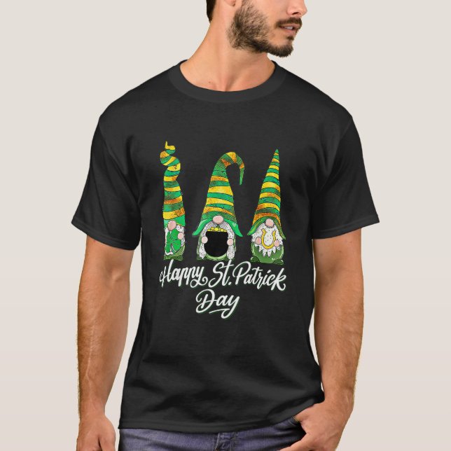 Three Gnomes Shamrock Happy St Patrick's Day Go Lu T Shirt (Framsida)