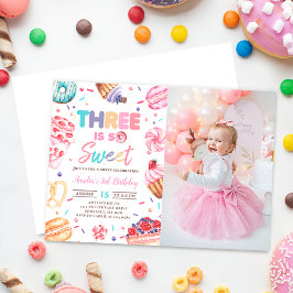 Three Is Sweet Donut Candy 3-års födelsedagsfoto Inbjudningar