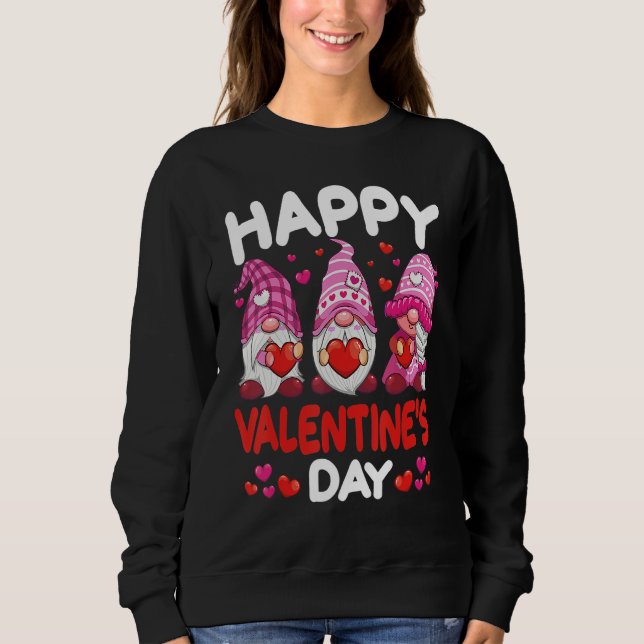 Three Pink Gnomes Holding Heart Happy Valentine's  T Shirt (Framsida)