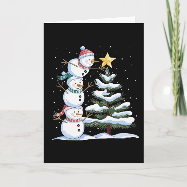 Three Snowmen Are Arranging A Christmas Tree Cute  Kort (Framsida)