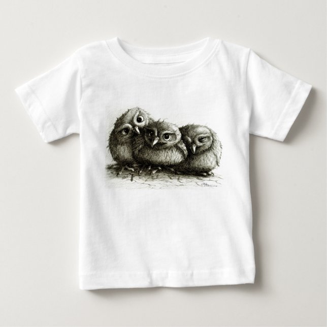 Three Young Cute Owls Tee Shirt (Framsida)