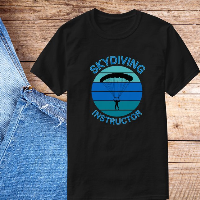 Thrill Seeker Skydiving Instructor T Shirt (Skapare uppladdad)