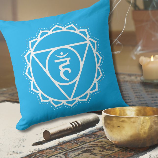Throat Chakra | Vishuddha | Blue Meditation Kudde (Skapare uppladdad)