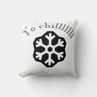 Throw Pillow Kudde