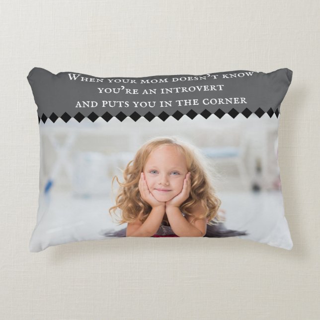 Throw Pillow Prydnadskudde (Framsidan)
