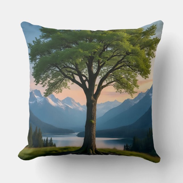 Throw Pillow Tree, Green Land, Sea, Sky & Mountain Kudde (Framsida)