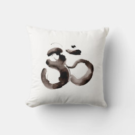Throw pillow with Om motif Kudde