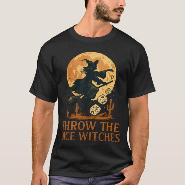 Throw The Dice Witches Halloween Spooky Gamer T Shirt (Framsida)
