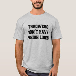 Throwers har inte fullföljandelinjer vid t shirt