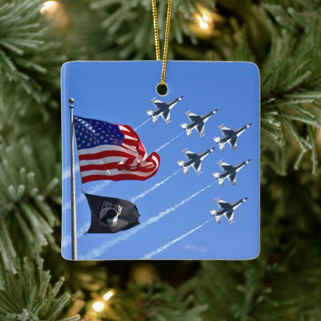 Thunderbird Jet USA MIA/POW Flagga Julgransprydnad Keramik (Träd)