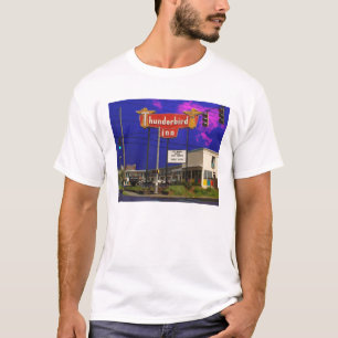 Thunderbirdgästgivargård T Shirt