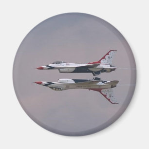Thunderbirdspegelfluga By Magnet