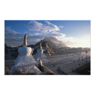 Tibet - Lhasa. Potala vid soluppgång Fototryck