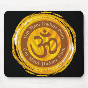 Tibetan Mantra med det Aum symbolet Musmatta