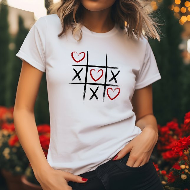 Tic Tac Toe - Kärlek vinner alltid T Shirt (Skapare uppladdad)