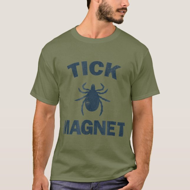 Tick Magnet Funny Camping and Hiking Kryp T Shirt (Framsida)