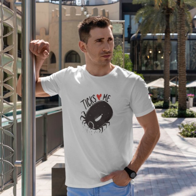 Ticks Kärlek Me T Shirt (Skapare uppladdad)