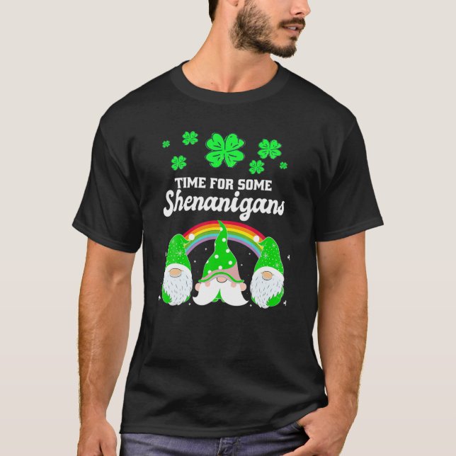 Tid för vissa shenanigans St patrick's day Gnome S T Shirt (Framsida)