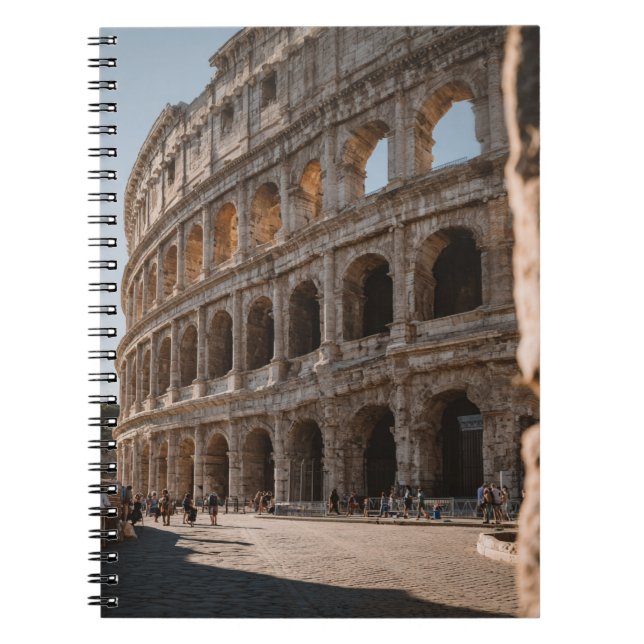 Tid utan Rom: Bärbar dator i Colosseum Anteckningsbok (Framsidan)