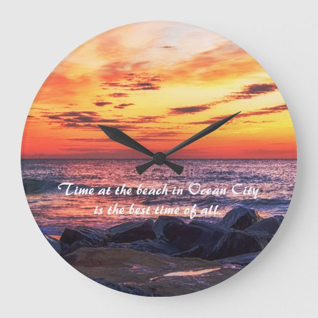 Tid vid stranden i Ocean City Wall Clock Stor Klocka (Framsida)