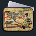 Tidigare Egypten 5 Laptop Sleeve<br><div class="desc">Bekvämt utlämnade konstverk från forna egyptiska tider. Dessa bilder är i själva verket bilder som finns på murar i pyramider och andra ställen runt Egyptenen. De gör färgstarka och vackra bror som verkligen utmärker sig i ett rum.</div>