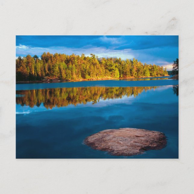 Tidigt Kvävereflexioner i vatten Vykort (Framsida)