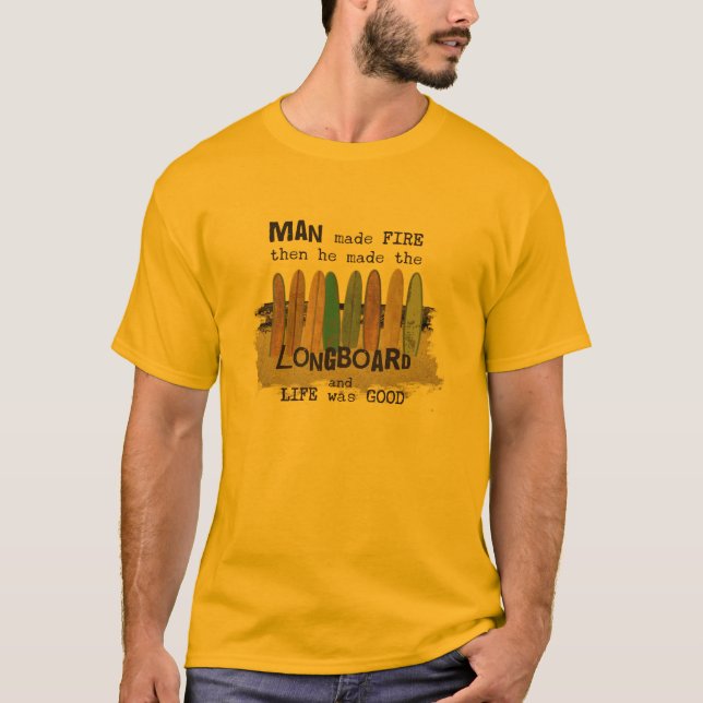 Tidigt Man Surfing Humor med längdbrädor T-shirt (Framsida)