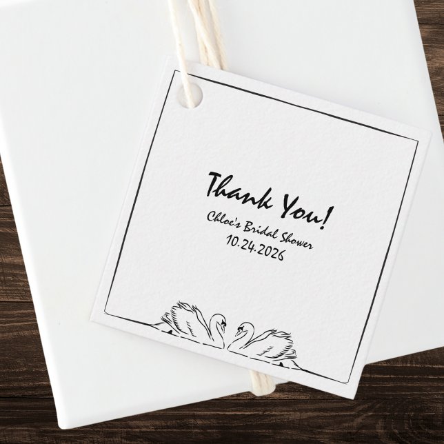 Tidlös handskriven svan bröllopsdusch tackkort gåvor etiketter (Unique swan bridal shower thank you tags with custom text. Timeless and chic gift accessories!)