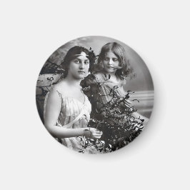 Tidlös porträtt av mor och dotter magnet