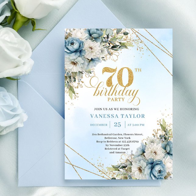 Tidlösa dammiga blå blommor guld ram 70-årsdag inbjudningar (Timeless dusty blue florals gold frame 70th birthday

)