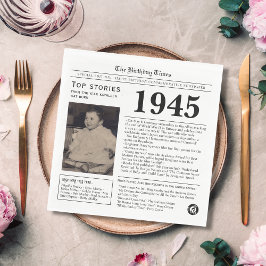 Tidningen Birthday Trivia 1945 Pappersservett