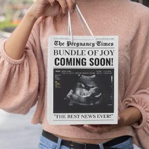 Tidningen The Pregnancy Times med anpassad babyfot