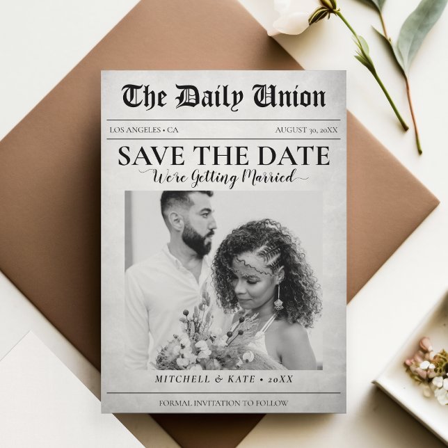 Tidningsartikel Bröllop Spara Datumet (Newspaper Article Wedding Save The Date)
