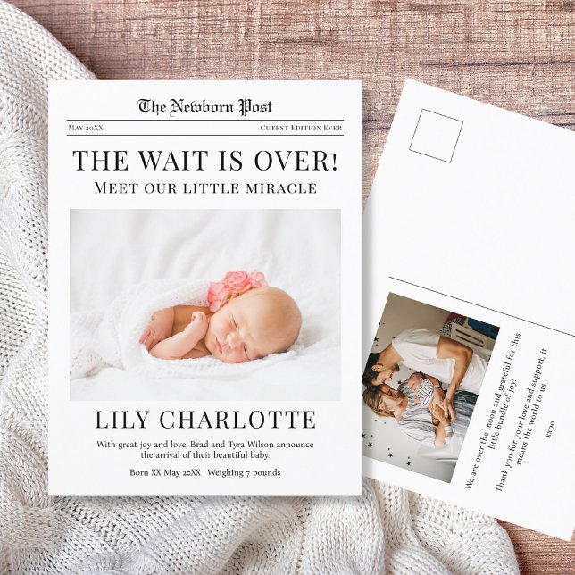 Tidningsmeddelande Vykort (Front and back of personalized Newspaper Birth Announcement Postcard in an elegant minimalist style)