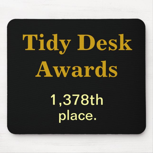 Tidy Desk Awards Cruel Funny CoWorker Joke Musmatta (Framsidan)